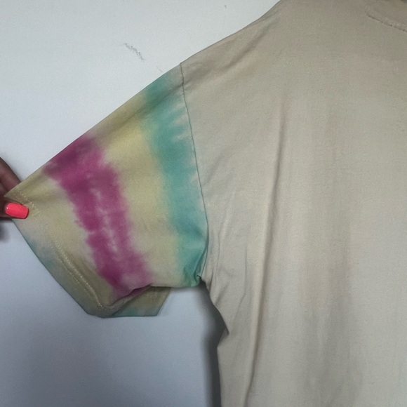 CHINATOWN MARKET HAPPY HOUSE TEE EDGE
BONE TIE DYE LARGE - NWT - Picture 5 of 8